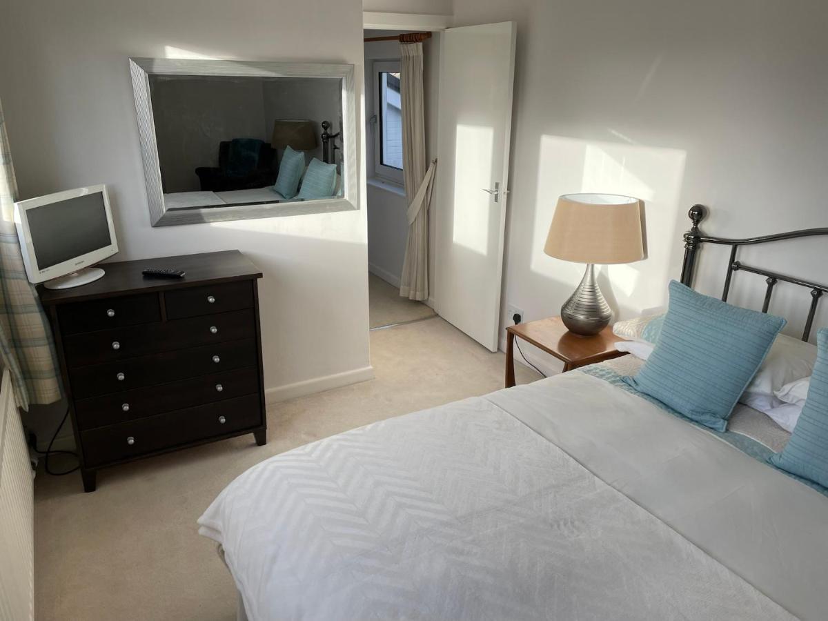 Casa vacanze 'sounion' - Fabulous, Spacious Modern House With Large Private Garden In Leafy Lytham Lytham St Annes
