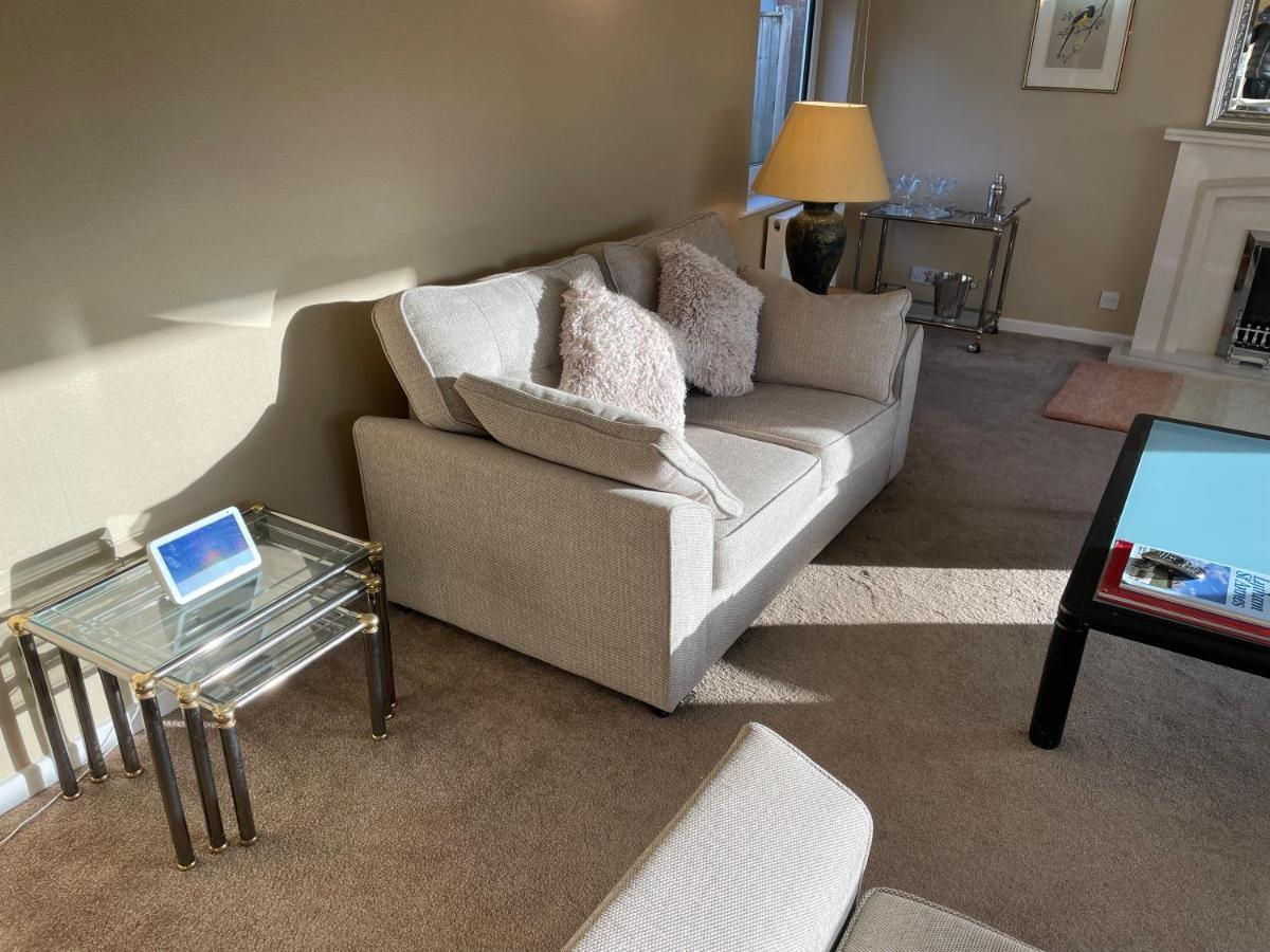 Casa vacanze 'sounion' - Fabulous, Spacious Modern House With Large Private Garden In Leafy Lytham Lytham St Annes